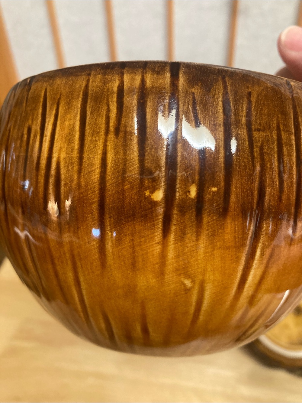 Ceramic Acorn Canister with Oak Leaf Lid - Picture 8 of 11